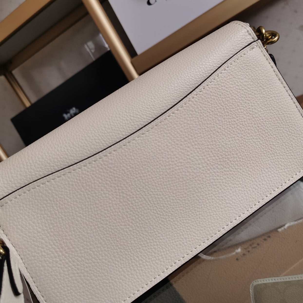 Chic Women's Handbag – Refined Style, Everyday Luxury