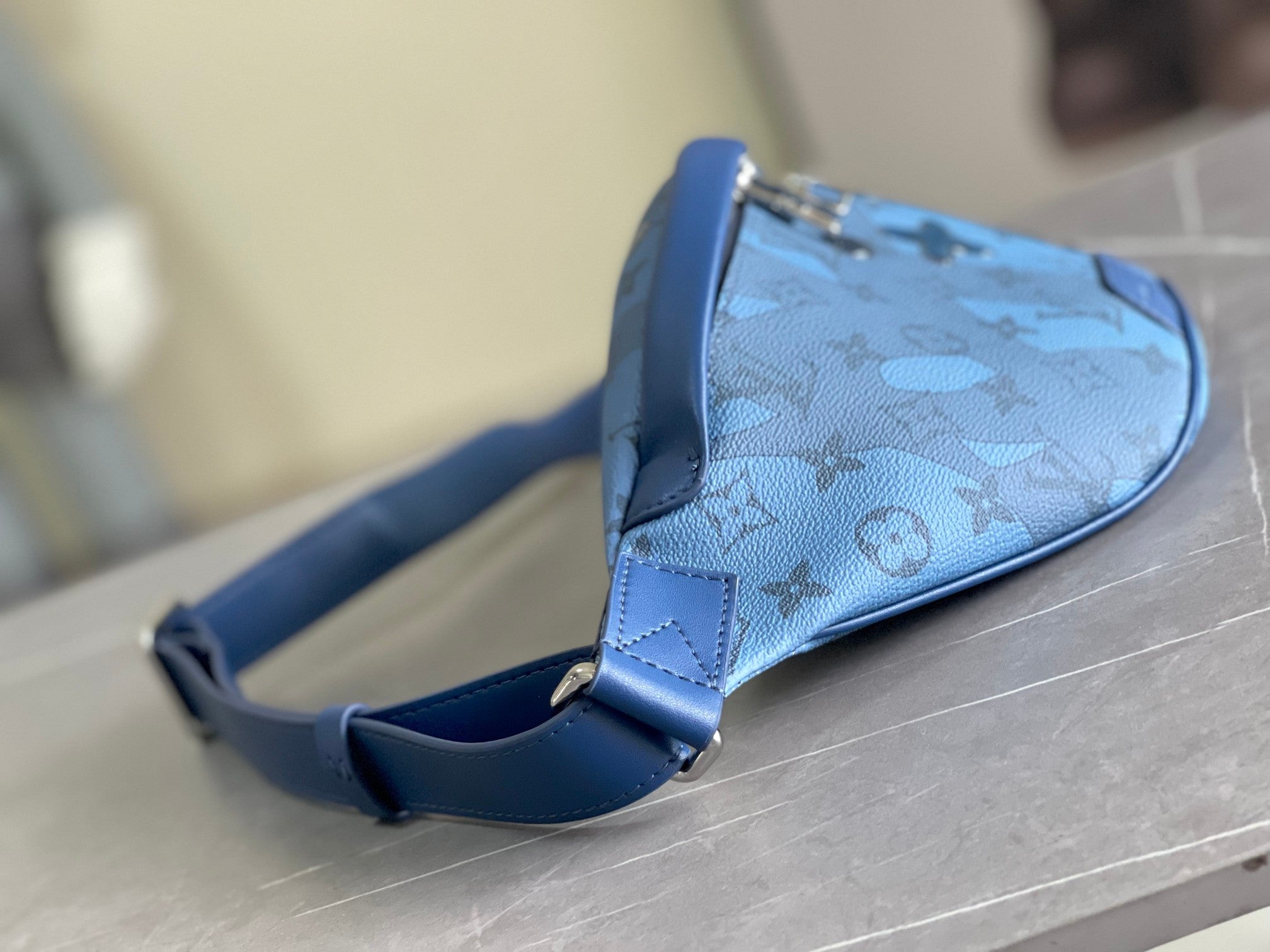 Men's Luxury Leather Tote Bag
