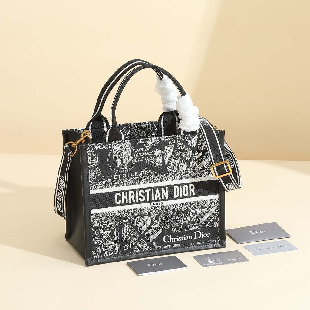 Women's Paris Map Embroidered Book Tote – Black
