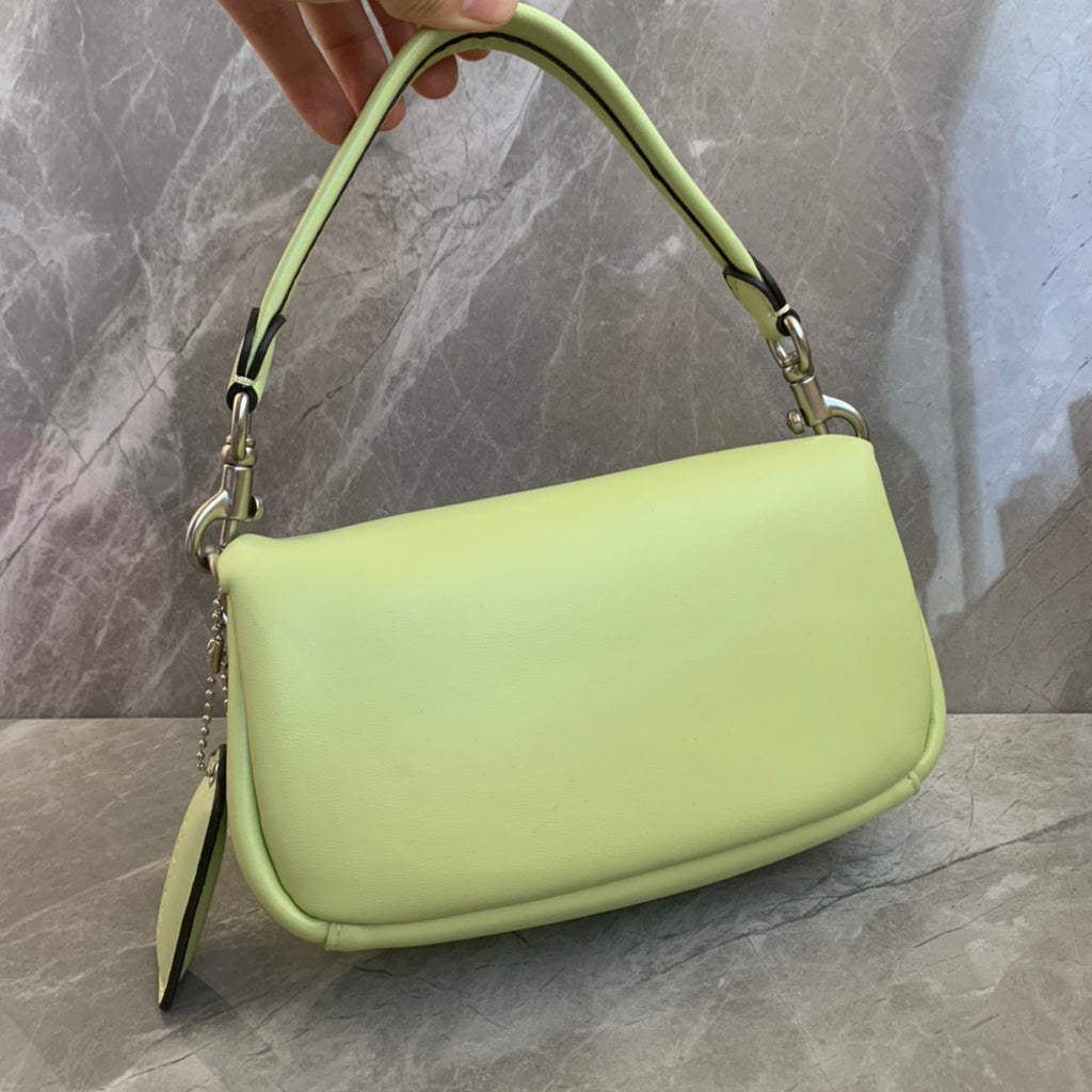 Premium Women's Handbag – Elegant Design for Every Occasion