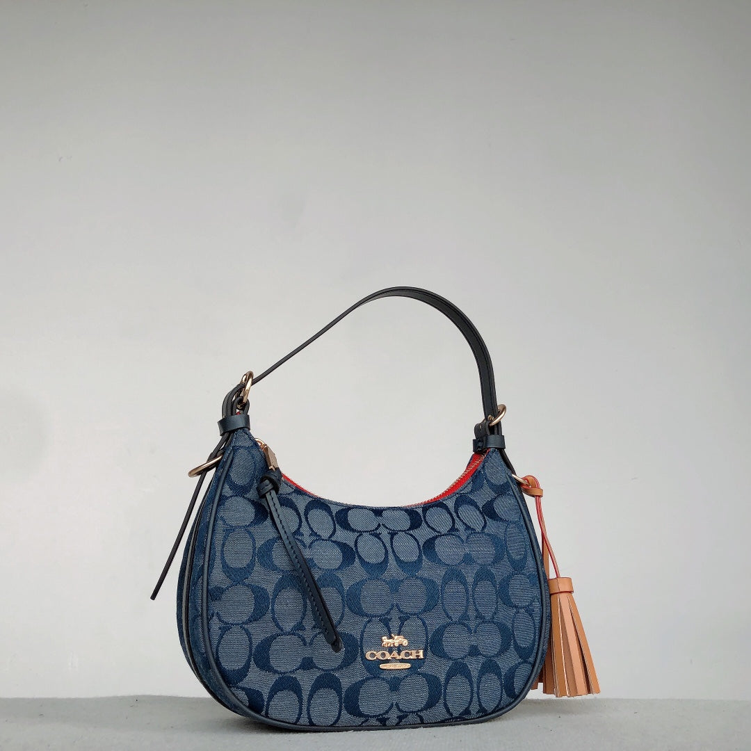 Premium Women's Bag – Elegance Meets Everyday Functionality