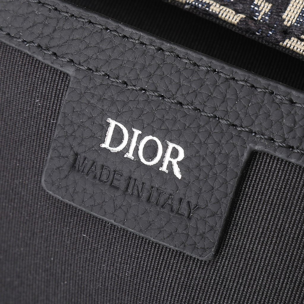 Men's Saddle Crossbody Bag – Oblique Jacquard
