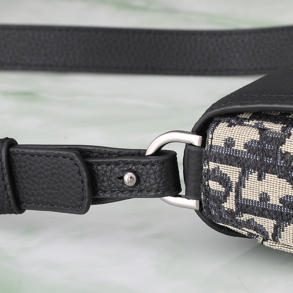 Men's Saddle Crossbody Bag – Oblique Jacquard