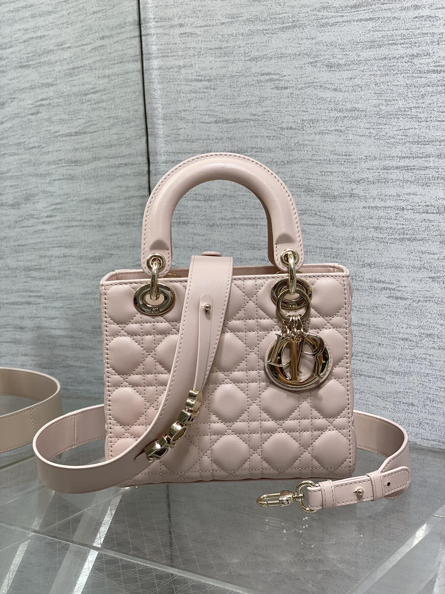 Women's Quilted Cannage Mini Handbag – Powder Pink