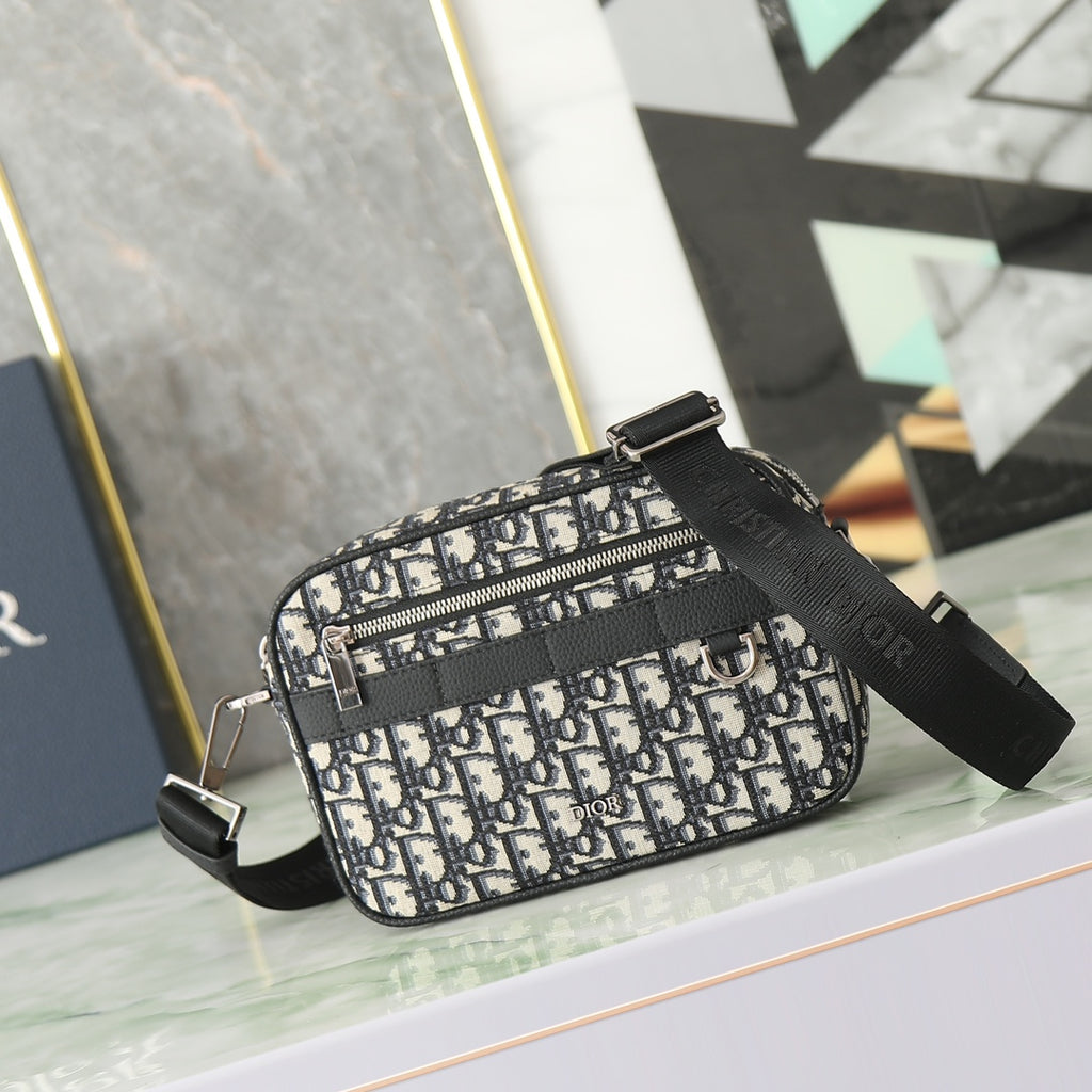 Premium Unisex Bag – Bold Style for Him & Her