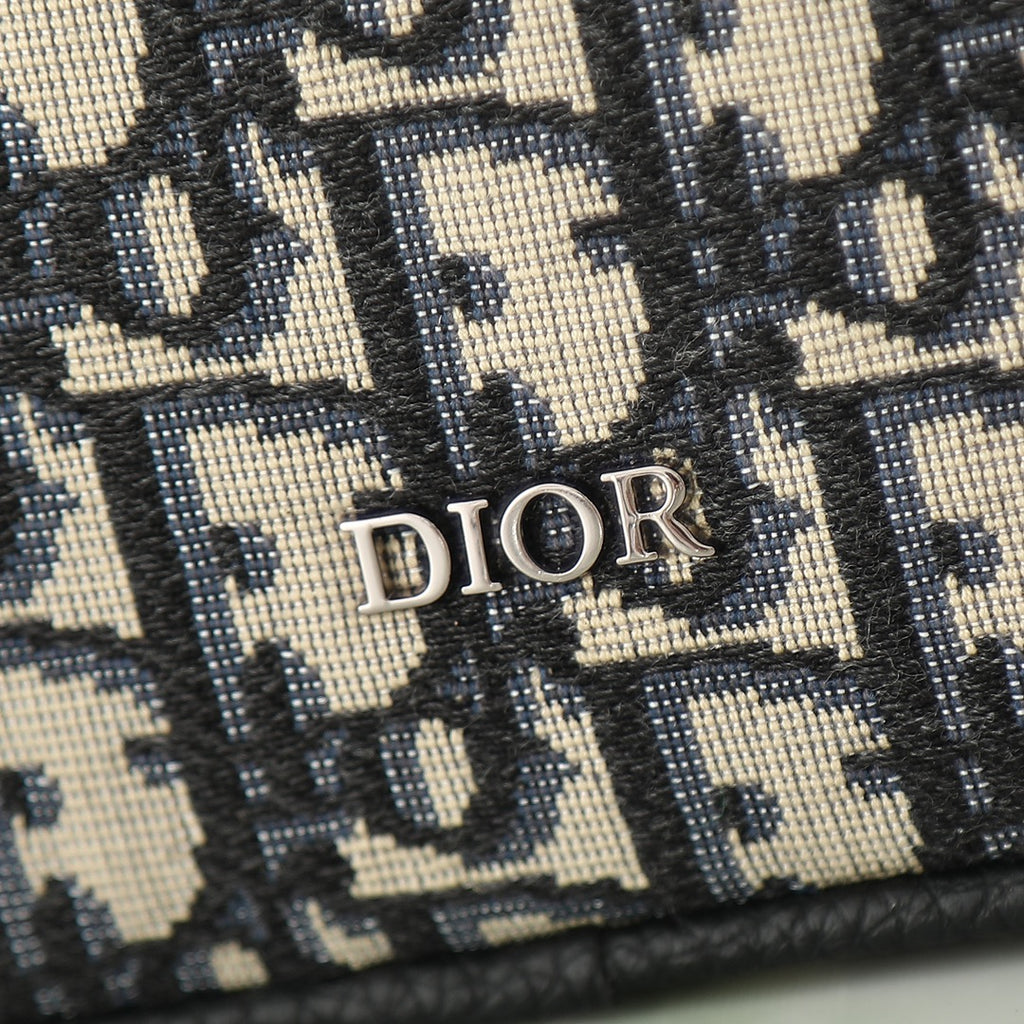 Premium Unisex Bag – Bold Style for Him & Her