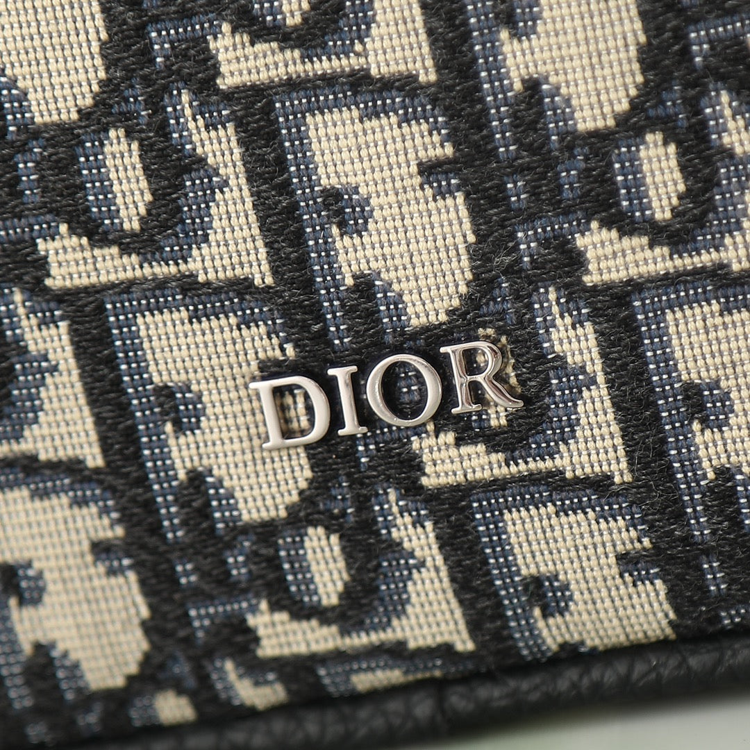 Premium Unisex Bag – Bold Style for Him & Her