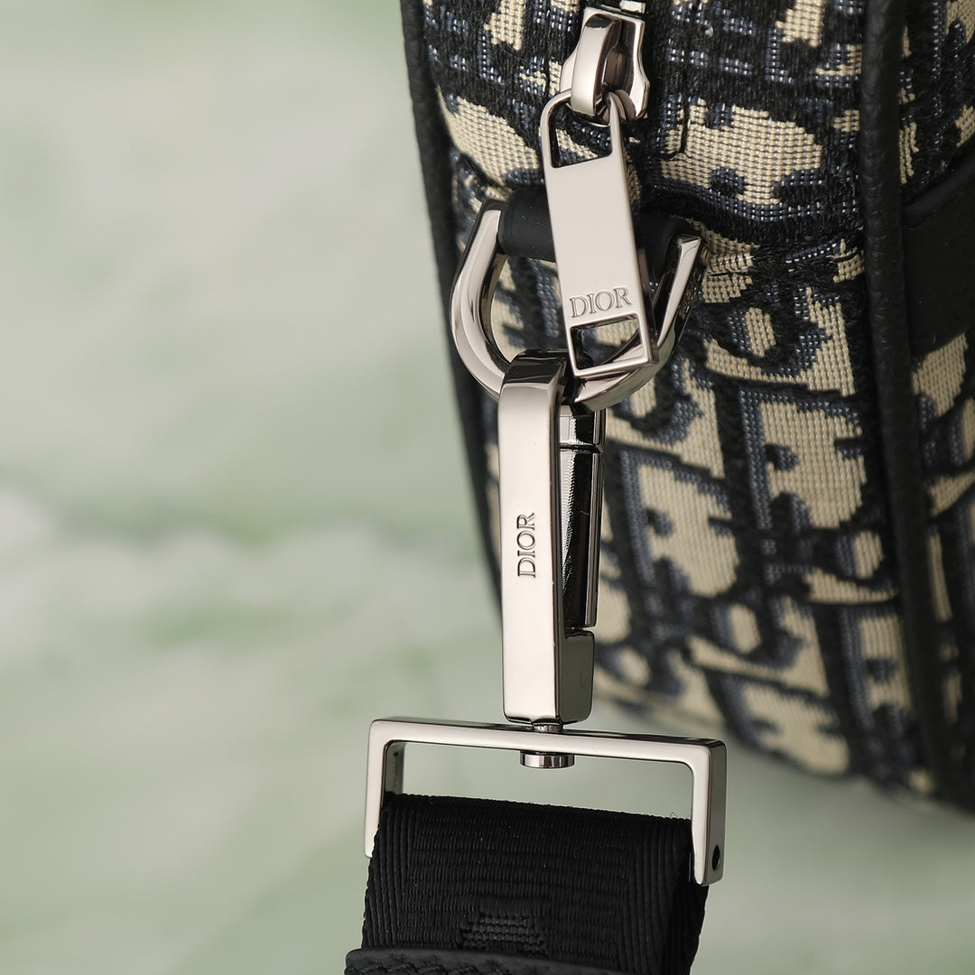 Premium Unisex Bag – Bold Style for Him & Her
