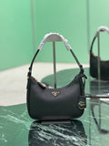 Premium Women's Handbag – Timeless Style for Every Occasion