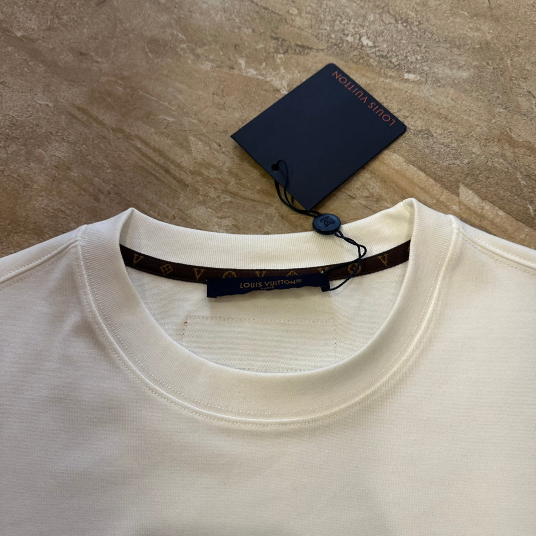 Men's Essential Slim-Fit Shirt