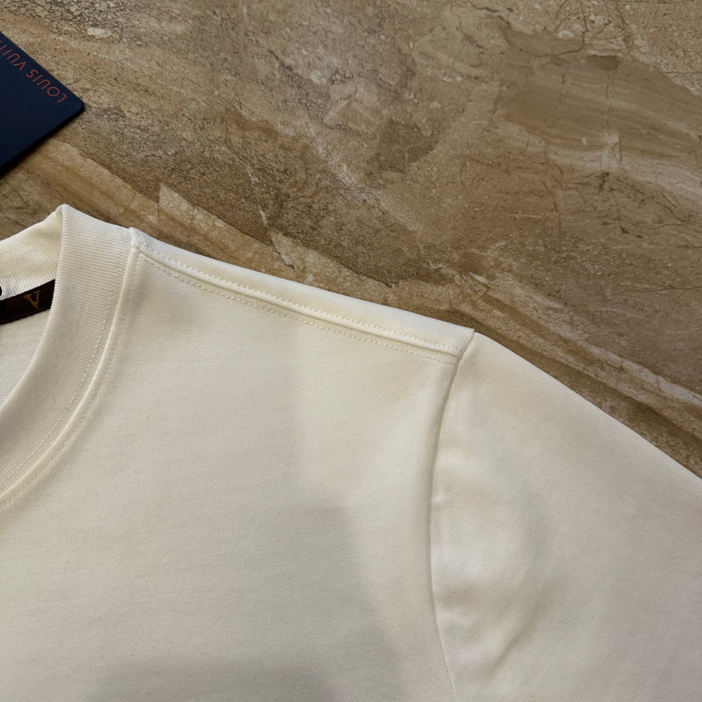 Men's Essential Slim-Fit Shirt