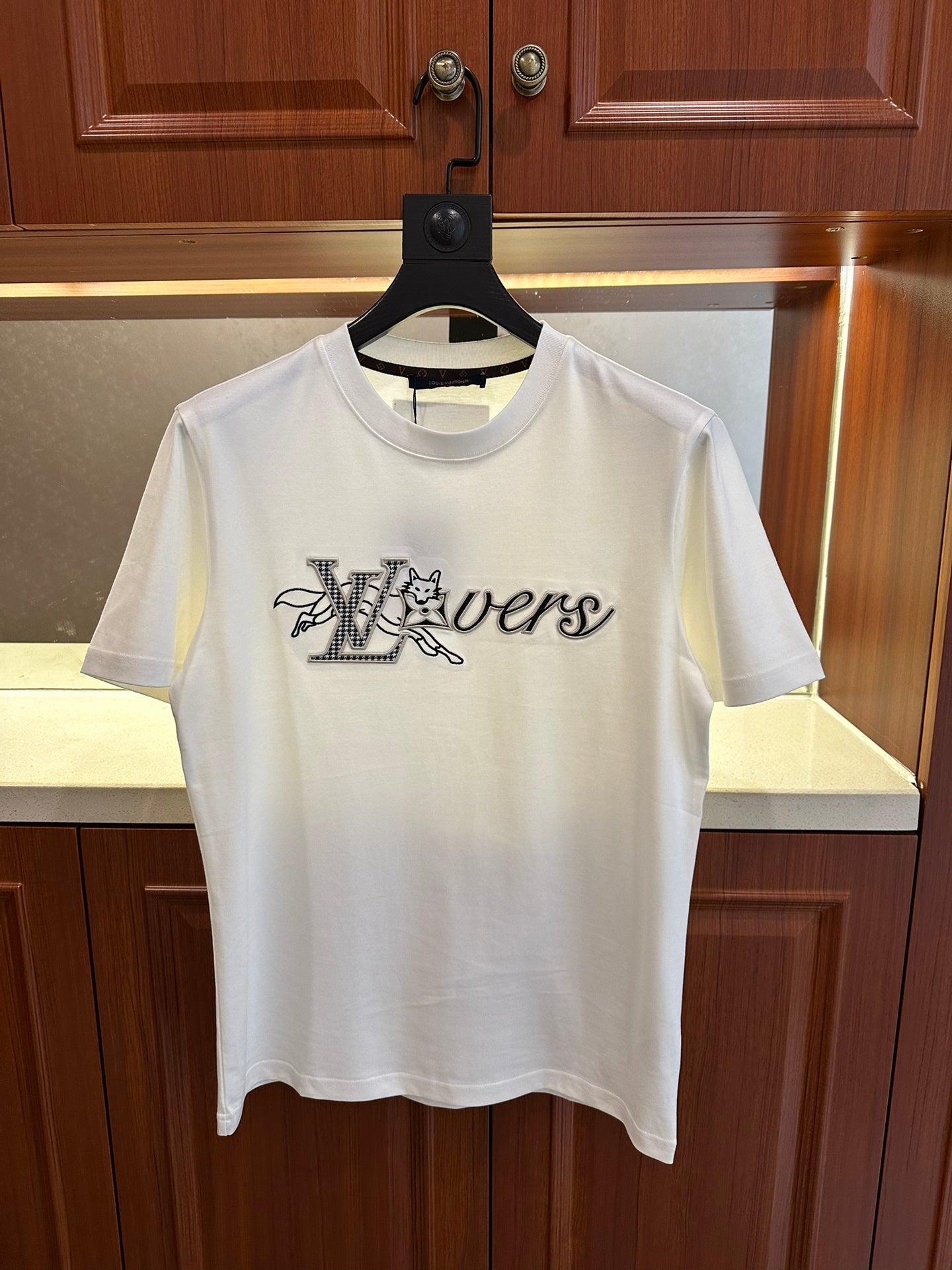 Men's Essential Slim-Fit Shirt