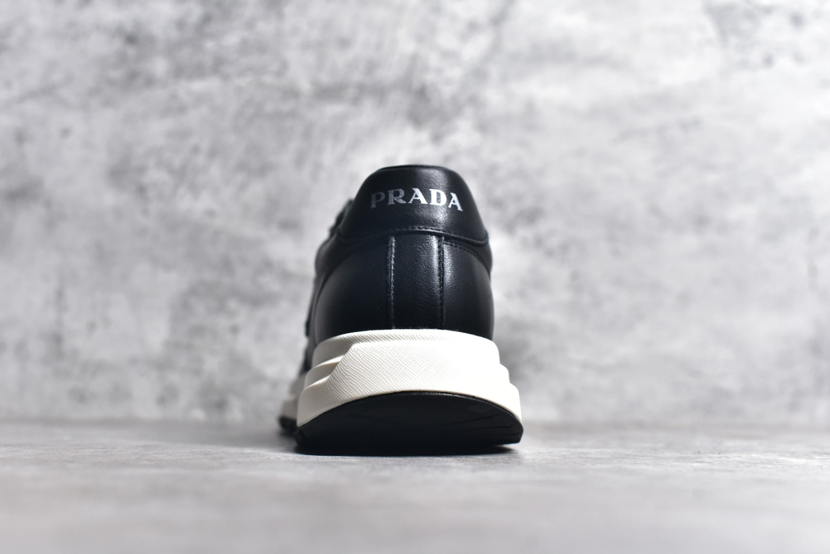 Signature Leather Oxford Shoes